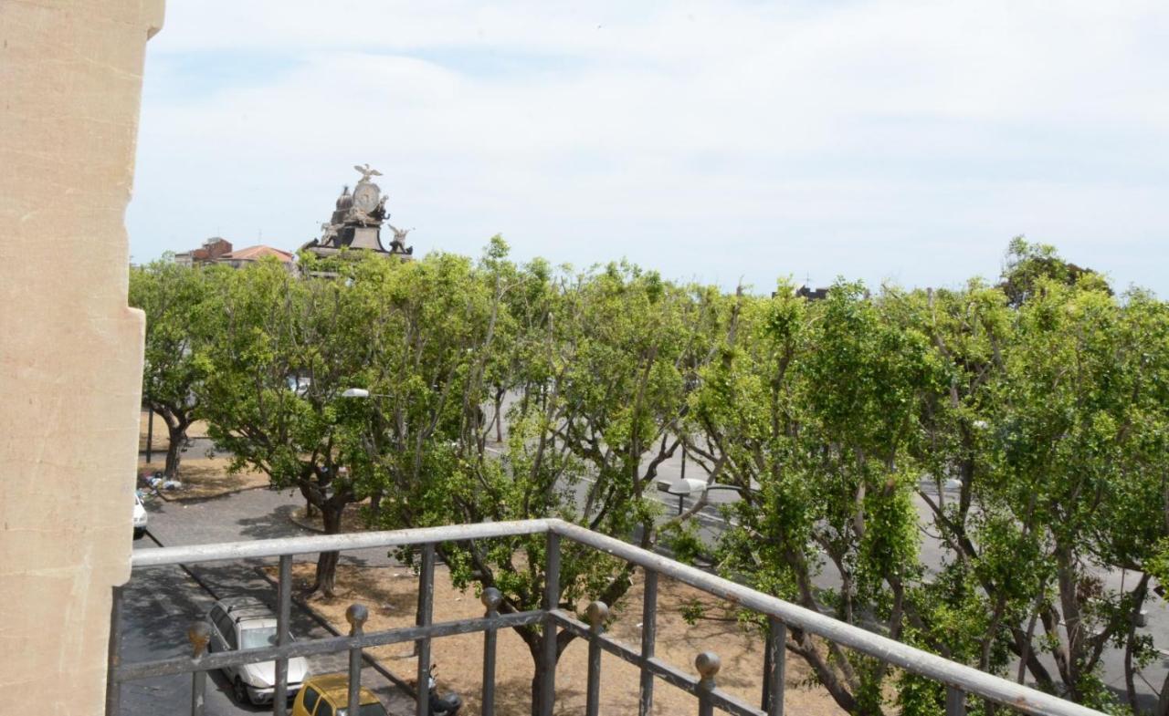 House Holidays A.S. Rooms Catania Exteriör bild