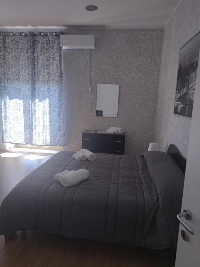 House Holidays A.S. Rooms Catania Exteriör bild